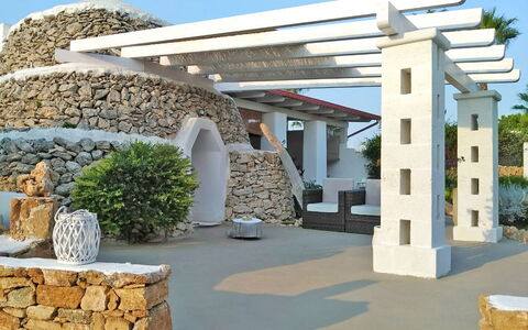 Villa Trullo - Torricella, Puglia: Eigendom, Lucht, Fabriek, Azure, Verlichting, Architectuur, Schaduw, Woongebied, Landschap, Onroerend Goed