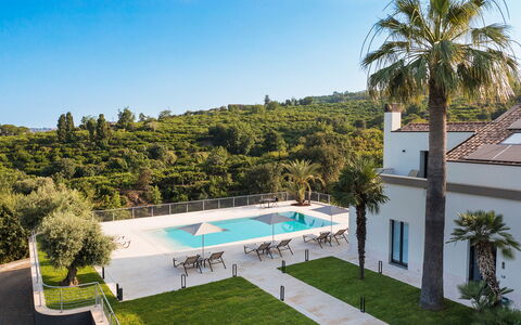 Villa Decoro - Mascali, Sicilia: Fabriek, Lucht, Water, Gebouw, Natuur, Azure, Boom, Zwembad, Arecales, Vrije Tijd
