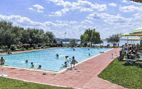 La Spiaggia: Zwembad, Recreatie, Vrije Tijd, Toevlucht, Vakantie, Badplaats, Schaduw, Buitenmeubels, Park