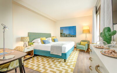 Villa Agata - Sea View | By Rocco Forte Villas: Meubilair, Eigendom, Gebouw, Groen, Comfort, Tafel, Verlichting, Textiel, Interieur Ontwerp, Verdieping