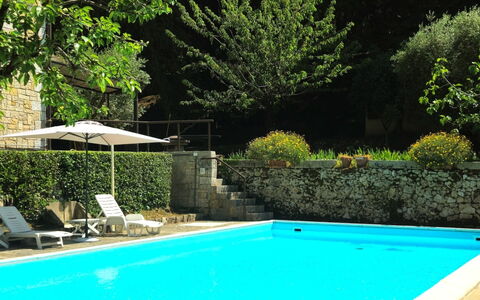 La Piccola Rocca: Zwembad, Toevlucht, Samengesteld Materiaal, Buitenmeubels, Vrije Tijd, Thermae, Schaduw, Eco Hotel, Flagstone, Waterpartij