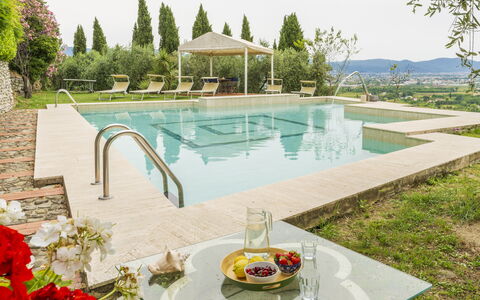 Villa Montegattoli, Pool, Landscape, Wifi, Ac: Water, Eigendom, Lucht, Fabriek, Azure, Tableware, Zwembad, Architectuur, Boom, Buitenmeubels