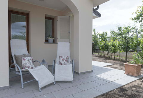 Cuore Toscano: Eigendom, Fabriek, Schaduw, Verlichting, Architectuur, Interieur Ontwerp, Stoel, Hout, Verdieping, Onroerend Goed