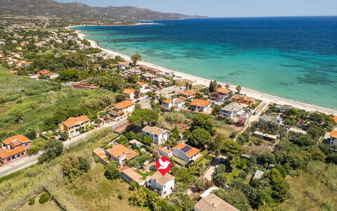 Sant'Andrea: Water, Lucht, Fabriek, Azure, Strand, Kust En Oceanic Landvormen, Natuurlijk Landschap, Terrein, Horizon, Meer