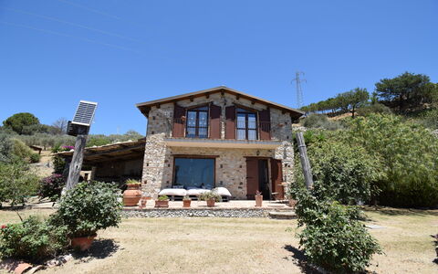 Villa Roccella Ionica, Sea View, a c: Fabriek, Lucht, Venster, Gebouw, Land Lot, Huis, Boom, Verblijf, Woongebied, Onroerend Goed