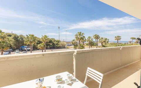 Apartment Balcony Sea View - Gallipoli: Lucht, Wolk, Meubilair, Eigendom, Tafel, Tableware, Boom, Stoel, Schaduw, Architectuur
