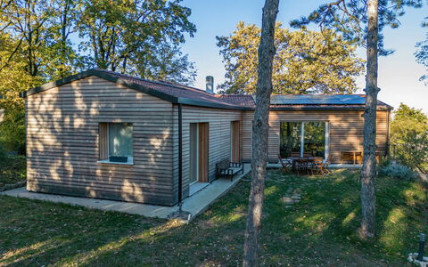 Casa Delle Eriche, Colli Euganei, Pool, Wifi: Gebouw, Hout, Huis, Huis, Verblijf, Dak, Land Lot, Deur, Siding, Garden Gebouwen