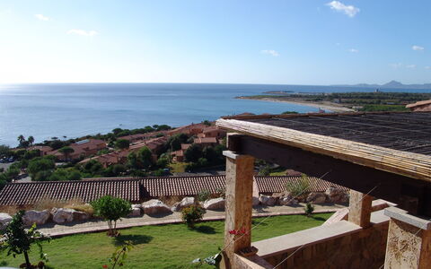 Villino Trilocale Apartments Seaside: Lucht, Zee, Kust En Oceanic Landvormen, Kust, Oceaan, Kust, Schaduw, Toevlucht, Eco Hotel, Badplaats