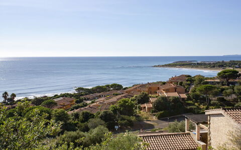 Villetta Seaside Sardegna: Lucht, Blauw, Water, Horizon, Kust, Zomer, Zee, Woongebied, Kust En Oceanic Landvormen, Landschap