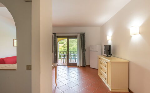 Apartments With Pool Country Village, Stintino: Interieur Ontwerp, Plafond, Flooring, Verdieping, Kamer, Beits, Hardwood, Huishoudapparatuur, Keuken En Eettafel, Woonkamer