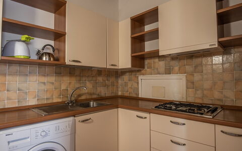 Villetta Mare Blu With Pool, Country Village, Stin: Countertop, Keuken, Toestel Van De Keuken, Cabinetry, Major Appliance, Flooring, Interieur Ontwerp, Hout, Loodgieterswerkinrichting, Verdieping