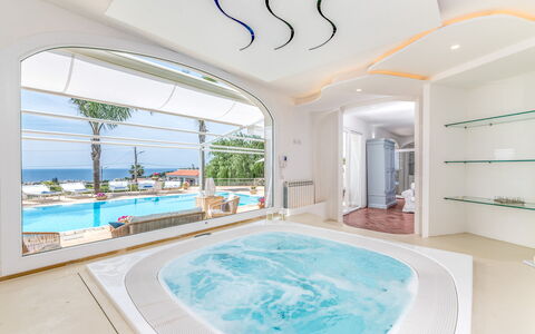 Villa Solemare: Toevlucht, Hotel, Kamerplant, Zwembad