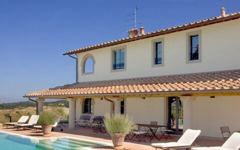 Villa Santa Virginia: Huis, Woongebied, Huis, Dak, Zwembad, Deur, Landgoed, Villa, Boerderij, Hacienda