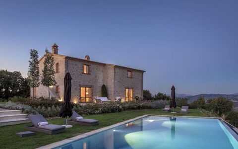 Villa Santa: Landschap, Land Lot, Landgoed, Huis, Boerderij, Verblijf, Landscaping, Herenhuis, Villa