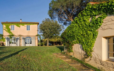 Villa Moscato: Struik, Huis, Huis, Land Lot, Landgoed, Landelijk Gebied, Tuin, Verblijf, Gazon