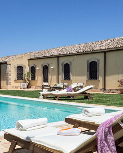 Villa del Sirio: Hacienda, Binnenplaats, Landgoed, Toevlucht, Zwembad, Hotel, Villa, Kamerplant, Bloempot
