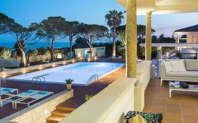 Villa delle Palme: Zwembad, Toevlucht, Eco Hotel, Hotel, Villa, Schaduw, Badplaats, Buitenmeubels, Hacienda