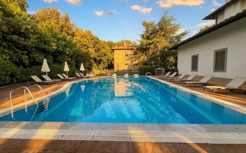Villa Antonella: Zwembad, Toevlucht, Eco Hotel, Samengesteld Materiaal, Hotel, Reflectie, Reflecting Pool, Thermae, Landgoed, Badplaats