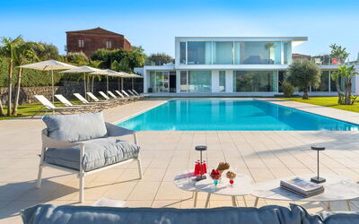 Villa Contemporanea: Zwembad, Toevlucht, Woongebied, Landgoed, Thermae, Villa, Eco Hotel, Herenhuis, Hacienda, Landscaping