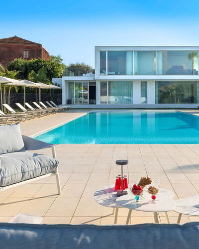 Villa Contemporanea: Zwembad, Toevlucht, Woongebied, Landgoed, Thermae, Villa, Eco Hotel, Herenhuis, Hacienda, Landscaping