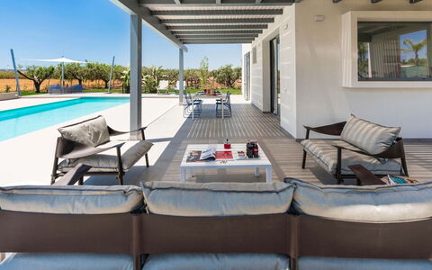 Villa Marzamemi: Meubilair, Buitenmeubels, Stoel, Toevlucht, Schaduw, Zwembad, Patio, Eco Hotel, Outdoor Structuur, Buitentafel