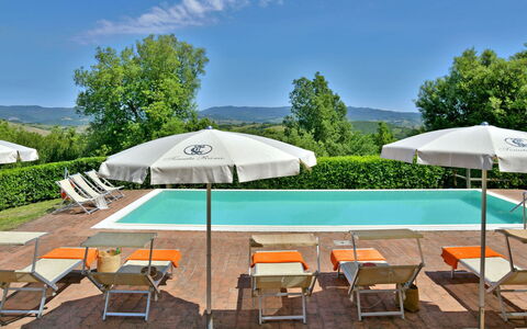 Villa Anima: Zwembad, Buitenmeubels, Toevlucht, Eco Hotel, Stoel, Tuin, Buitentafel, Ligstoel, Hotel, Landgoed