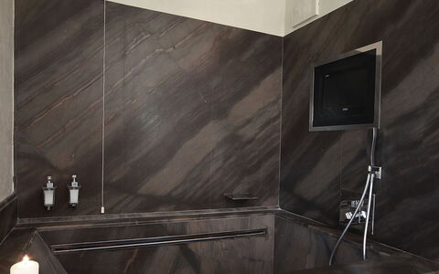 Tenuta le Selve: Loodgieterswerkinrichting, Interieur Ontwerp, Flooring, Kraan, Verdieping, Loodgieter, Bad, Huis, Badkamer, Wastafel