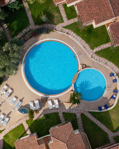 Apartment Sardinia Seaside Ac And Wifi: Zwembad, Toevlucht, Thermae, Vrije Tijd, Eco Hotel, Hacienda, Ligstoel, Hotel, Buitenmeubels, Badplaats