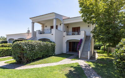 Budoni Homes Seaside, Ac And Bike