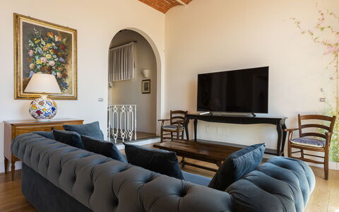 Villa Yvonne: Meubilair, Interieur Ontwerp, Muur, Flooring, Hout, Verdieping, Bankstel, Kamer, Verlichting, Woonkamer