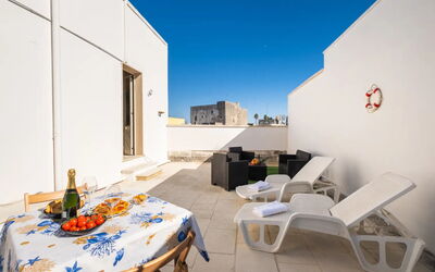 Charme Palace Salento Wifi, Ac, Jacuzzi: Appartement, Balkon, Hotel