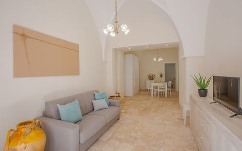 Casa Ettore: Flooring, Verdieping, Interieur Ontwerp, Plafond, Meubilair, Kamer, Stoel, Lichte Inrichting, Gieten