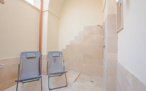 Casa Ettore: Muur, Flooring, Verdieping, Samengesteld Materiaal, Plafond, Tegel, Ontwerp, Beits