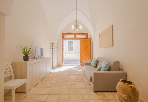 Casa Ettore: Flooring, Verdieping, Interieur Ontwerp, Plafond, Kamer, Houten Vloer, Woonkamer, Tegel, Beits