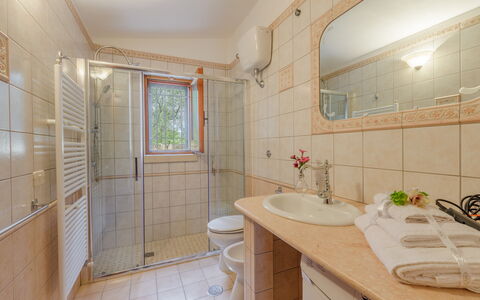 Trullo Quattro Carrini: Interieur Ontwerp, Loodgieterswerkinrichting, Flooring, Wastafel In De Badkamer, Verdieping, Badkamer, Wastafel, Kraan, Loodgieter, Plafond