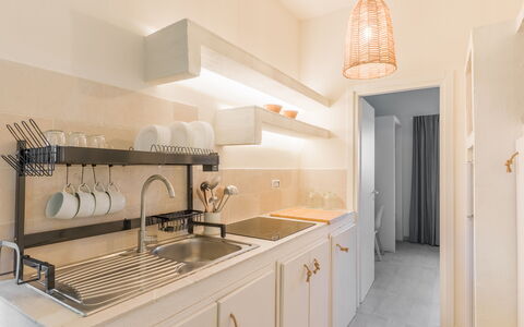 Ville Poggioreale: Interieur Ontwerp, Countertop, Hout, Keuken, Flooring, Meubilair, Cabinetry, Verdieping, Verlichting, Huis