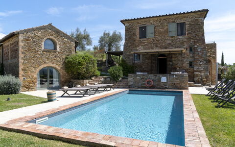 Villa Cotogna: Zwembad, Landgoed, Verblijf, Boerderij, Villa, Landscaping, Hacienda, Waterpartij, Toevlucht, Backyard