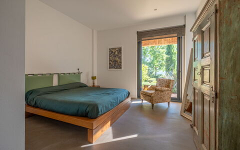 Podere Vigna Nuova: Meubilair, Interieur Ontwerp, Slaapkamer, Bed, Hout, Flooring, Verdieping, Laken, Bedding, Kamer