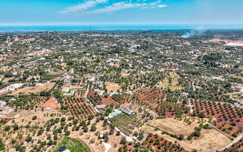 Villa Prestige: Dag, Woongebied, Luchtfotografie, Vogelperspectief, Stedelijk Gebied, Landschap, Buurt, Voorstad, Horizon, Stedelijk Ontwerp