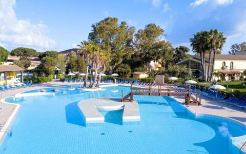 Nature & Country Resort Near The sea: Toevlucht, Zwembad, Vrije Tijd, Badplaats, Eco Hotel, Villa, Vakantie, Ligstoel