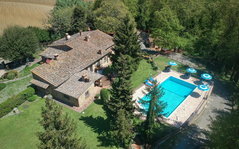 Grace Home, Pool, Wifi, Gambassi Terme: Zwembad, Toevlucht, Landgoed, Eco Hotel, Boerderij, Villa, Hacienda, Landscaping, Backyard, Badplaats