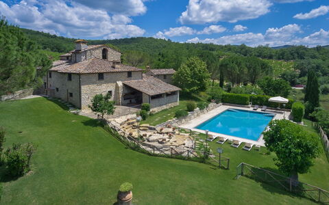 La Dimora del Chianti Dimora: Stunning Tuscan Vill: Zwembad, Landgoed, Toevlucht, Villa, Thermae, Boerderij, Eco Hotel, Hacienda, Landscaping, Herenhuis