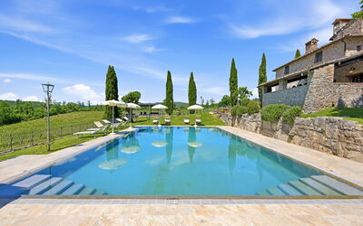 Dimora Chianti Shire: Stunning Tuscan Villa on Vin - Rietine, Toscane, Italië