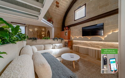 Cicerella - Romantic Room - Corte dei Granai: Interieur Ontwerp, Bankstel, Flooring, Woonkamer, Verdieping, Huis, Kamer, Appartement, Plafond