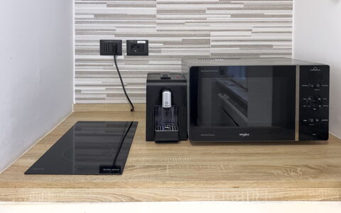 Casa Nina Seconda - Sanremo: Toestel Van De Keuken, Elektronisch Apparaat, Huishoudapparatuur, Interieur Ontwerp, Keuken, Countertop, Cabinetry, Kamer, Major Appliance, Small Appliance