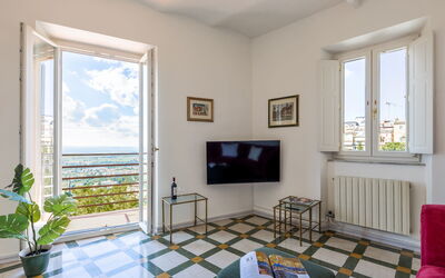 Operapartment: Flooring, Verdieping, Interieur Ontwerp, Appartement, Meubilair, Kamer, Plafond, Stoel, Woonkamer, Kamerplant