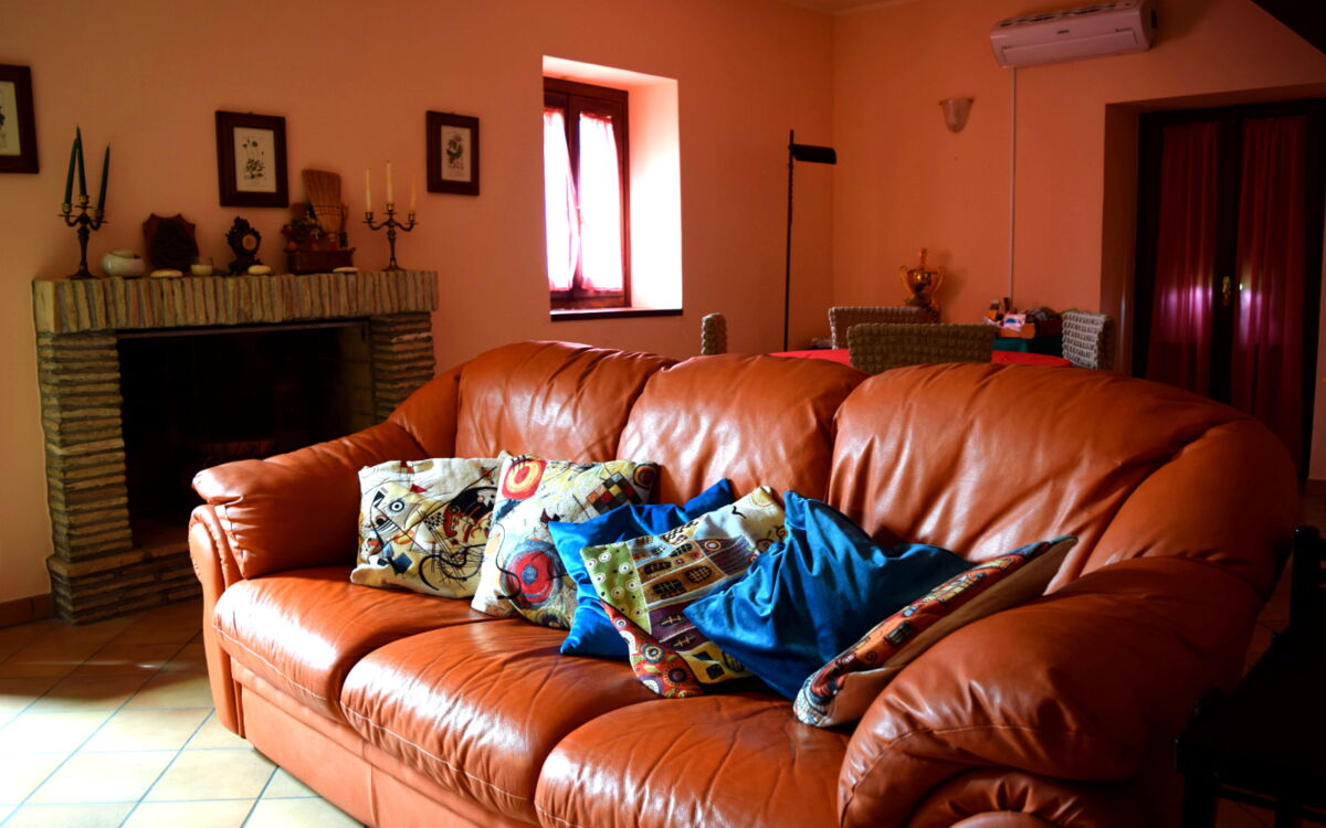 Casa Carletto, Abruzzo