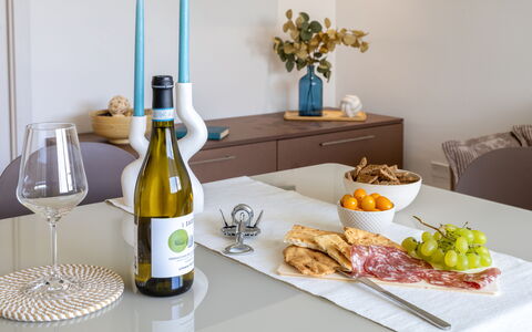Perla Costa Conero: Fles, Tableware, Fruit, Voedsel, Glazen Fles, Wijnfles, Produceren, Wijn