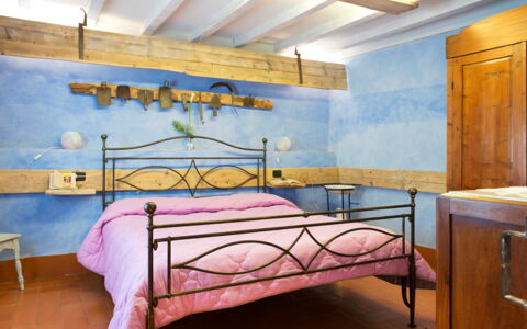 Il Canto Del Maggio: Meubilair, Interieur Ontwerp, Hout, Slaapkamer, Flooring, Verdieping, Bed, Plafond, Verlichting, Kamer