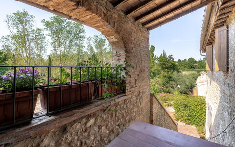 Casa La Cedrina, Pool, Lornano: Muur, Steen, Stenen Muur, Metselwerk, Tuin, Hacienda, Kamerplant, Backyard, Balkon, Bloempot